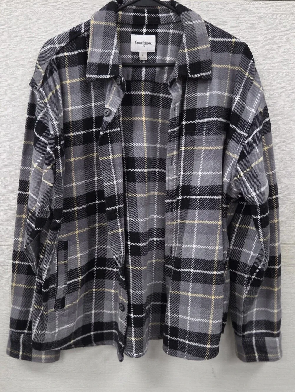 Goodfellow & Co Black and Gray Plaid Button Front Shacket Large Heavyweight